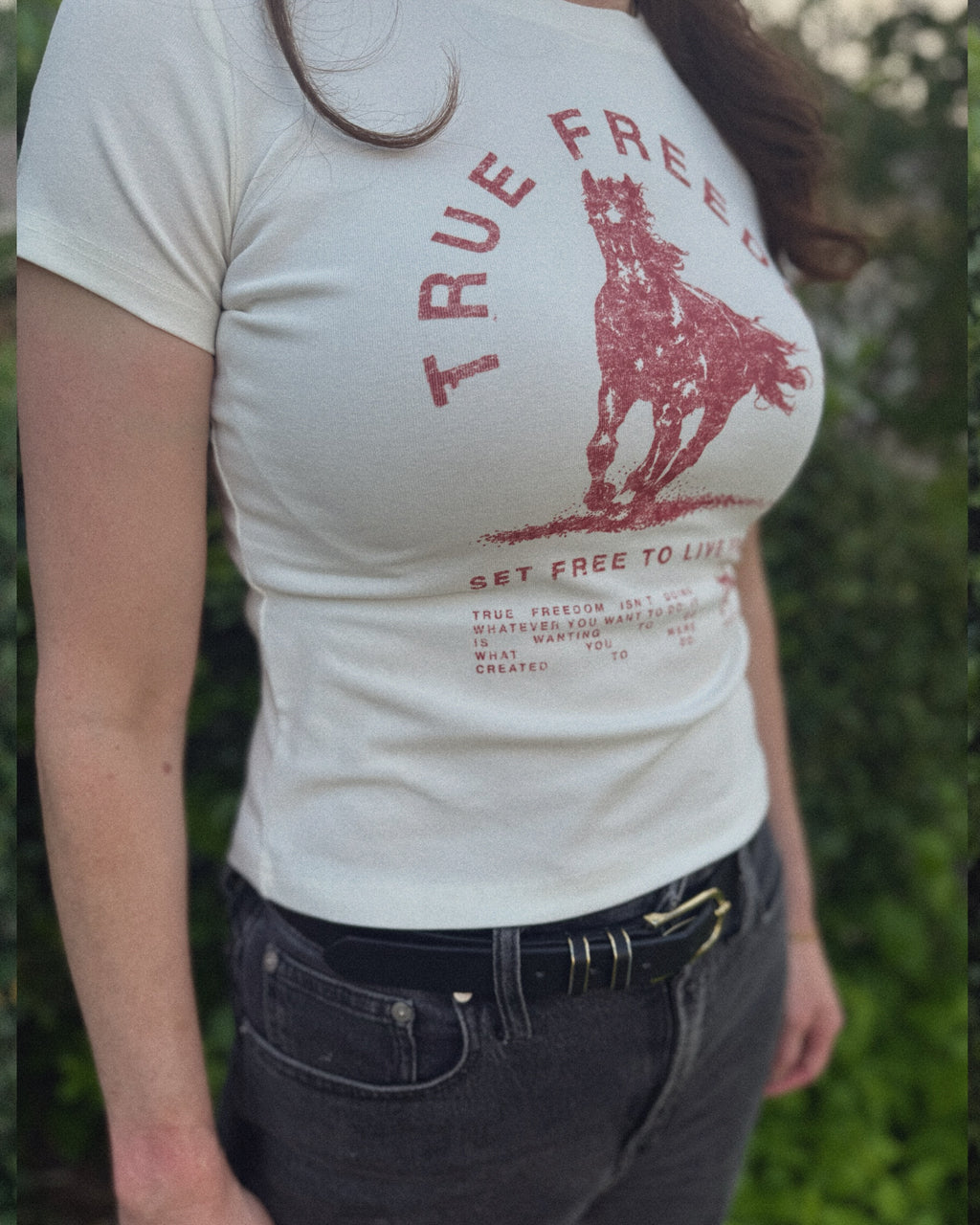 Ultra Slim Fit Body Con T-Shirt | True Freedom Horse | Red on White